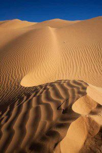 L'immagine delle dune del deserto in Tunisia, durante uno dei corsi in viaggio Periagogè
