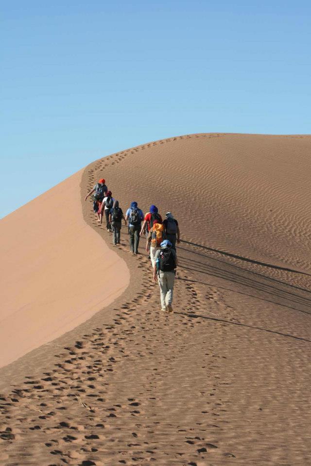 Passi nel silenzio. In cammino nei deserti di Marocco e Tunisia (2010-2012)